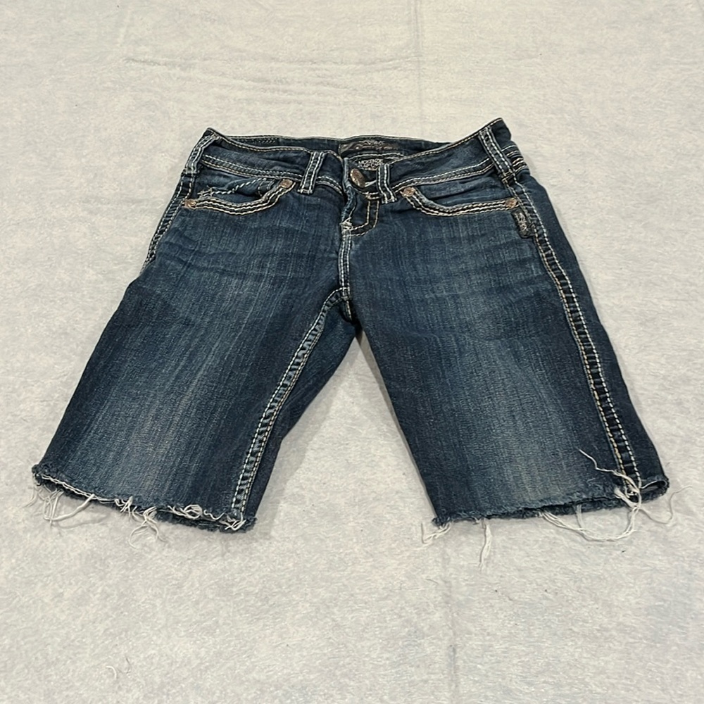 Womens, silver Mckenzie shorts 25